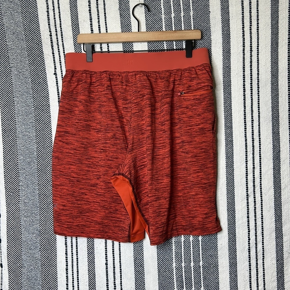 Lululemon T.H.E Short 9” Linerless - Picture 4 of 9
